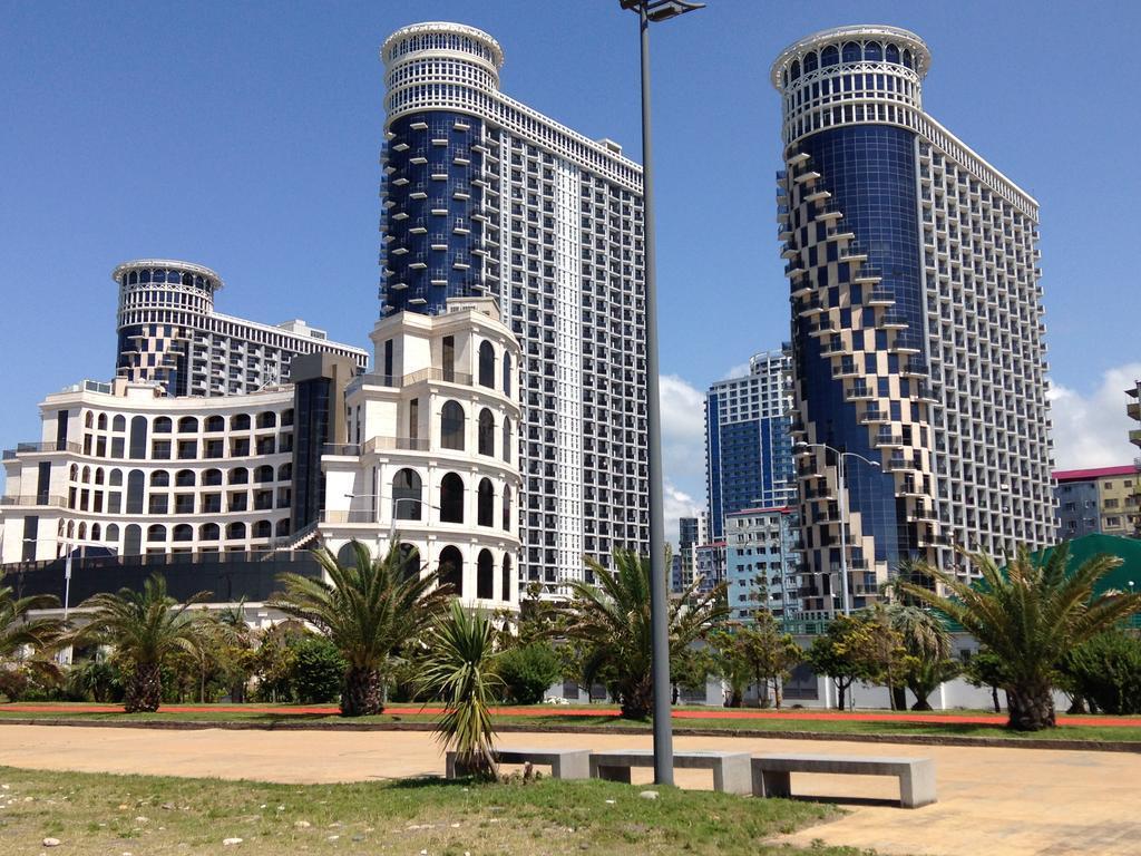 Apartments In Batumi With Sea View Eksteriør bilde
